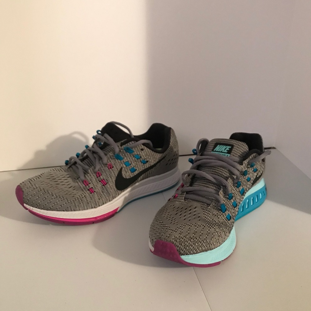 Nike Structure 19 Running Shoes Womens 8.5